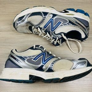 NEW BALANCE MEN SIZE 11
